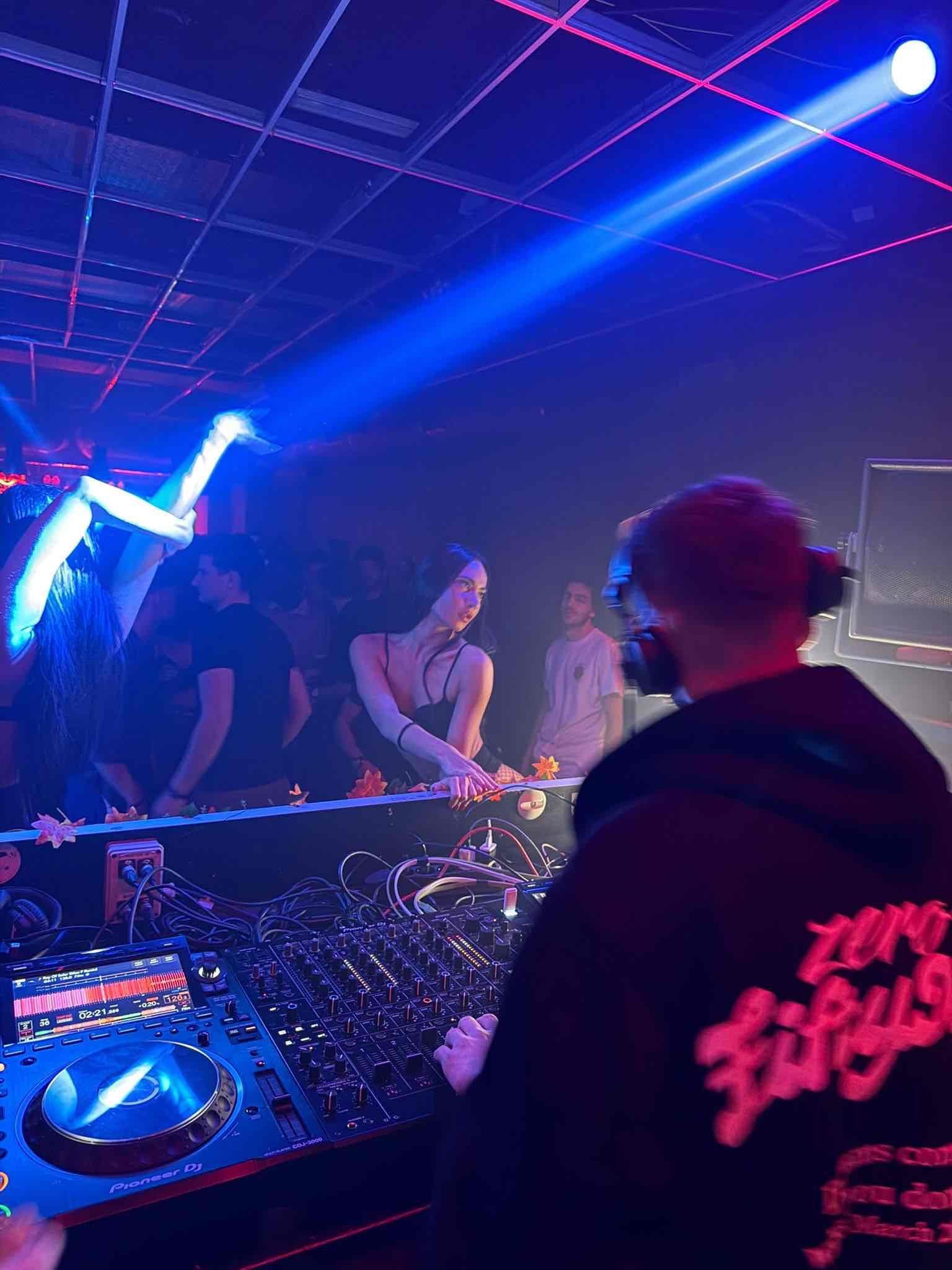 View from the DJ booth during a VERHAAL melodic techno show in Milan, Italy