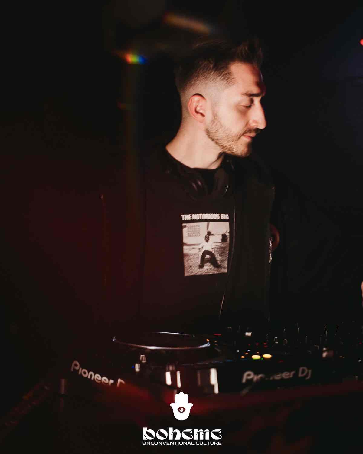 Dark moody portrait of VERHAAL, melodic techno DJ in Milan, Italy